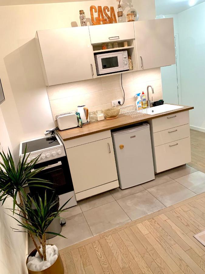 Le Bali Cosy House - T2 Lumineux Et Moderne En Plein Centre Ville De Maisons-Alfort Exteriör bild